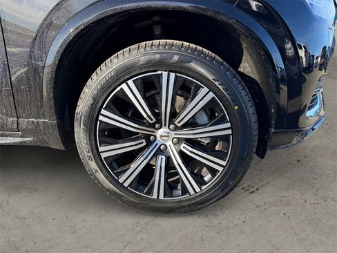 Certified 2024 Volvo XC90 B5 Core w/ Climate Package image 7