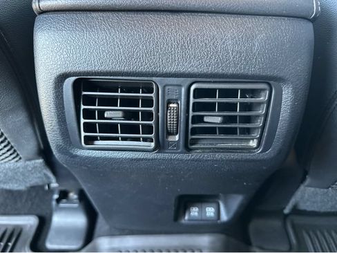 Used 2022 Toyota 4Runner SR5 Premium w/ Moonroof Package RWD image 16