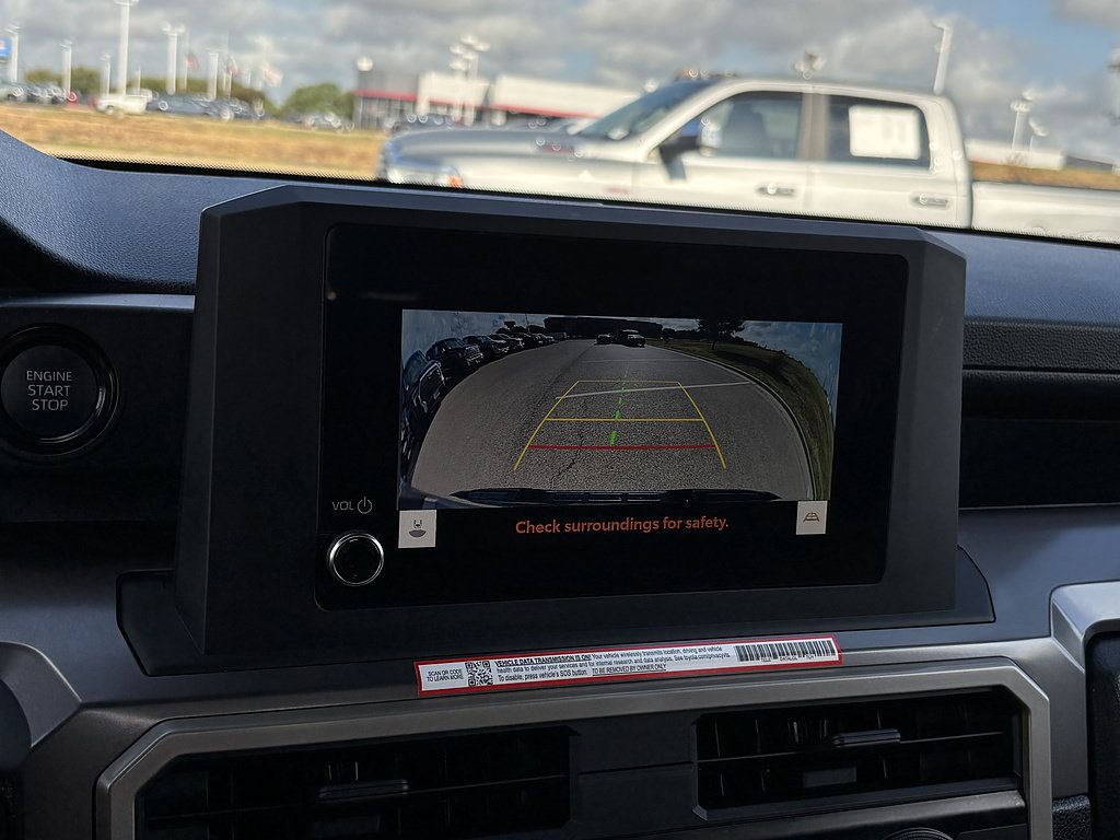 Certified 2026 Toyota Tacoma SR5 AWD/4WD image 19