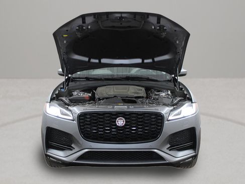Used 2022 Jaguar F-PACE S AWD/4WD image 43