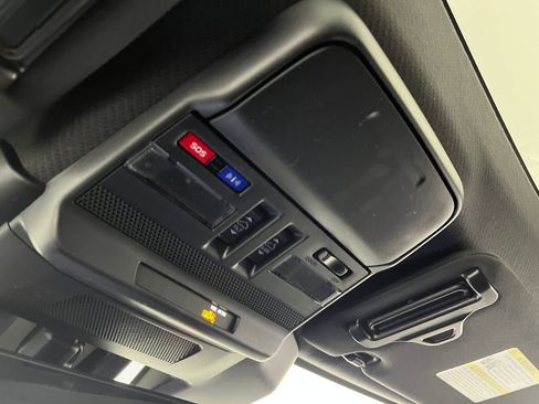 New 2026 Subaru Outback Limited image 21