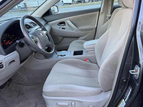 Used 2007 Toyota Camry LE image 15