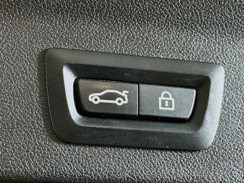 Used 2019 BMW X3 xDrive30i w/ Convenience Package image 30