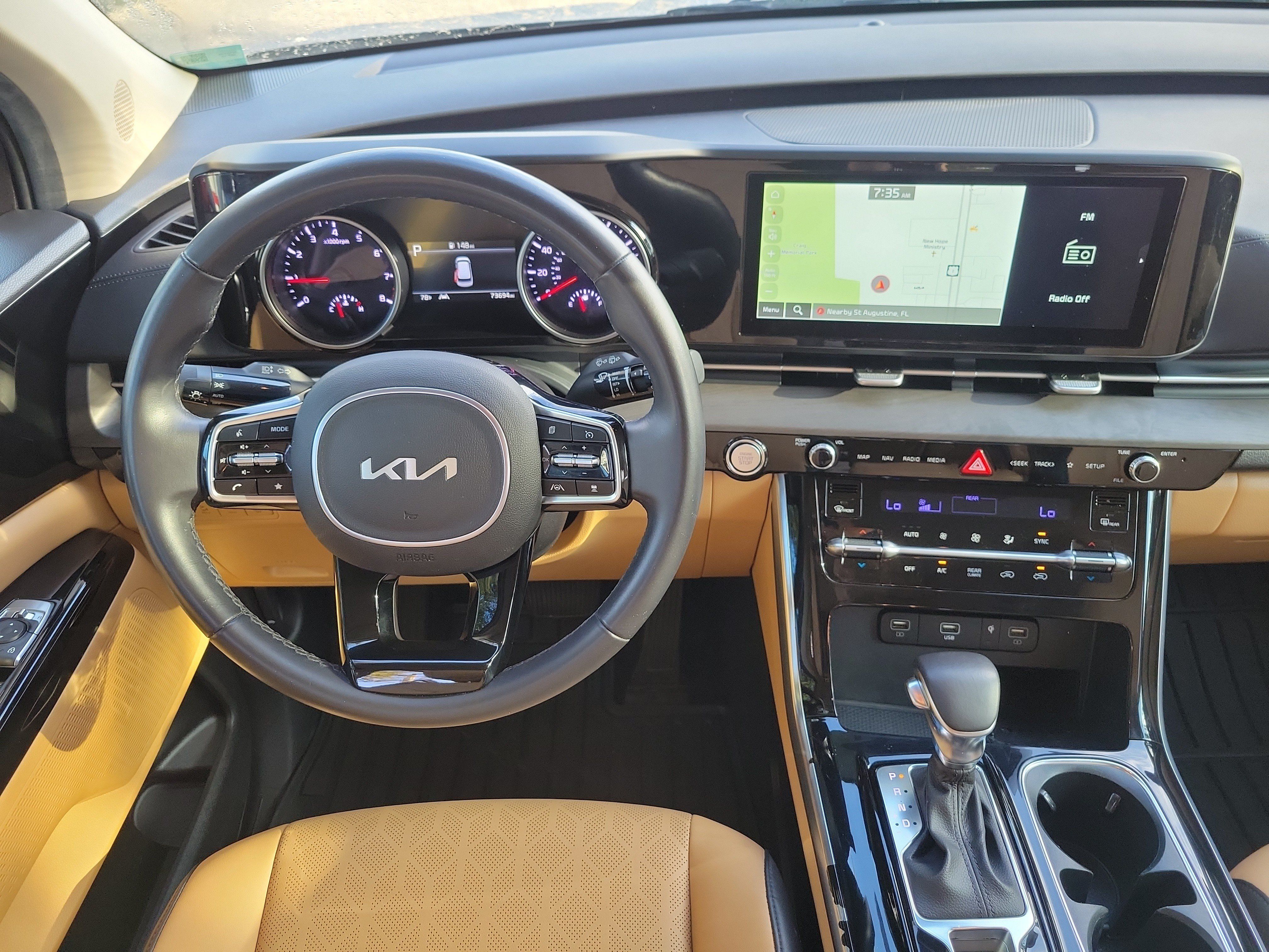 Certified 2023 Kia Carnival EX FWD image 19