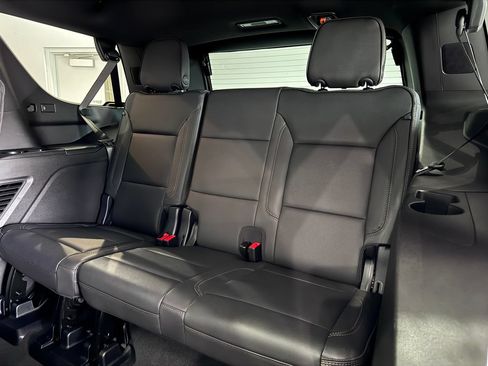 Certified 2025 Chevrolet Tahoe High Country w/ Sun And Tow Package AWD/4WD image 15