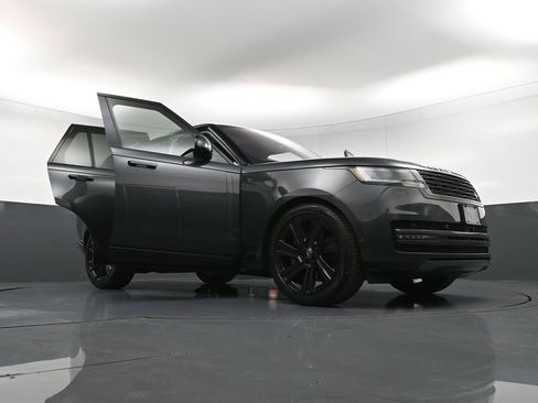 Used 2023 Land Rover Range Rover SE AWD/4WD image 39
