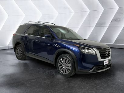 Used 2024 Nissan Pathfinder SL w/ SL Premium Package