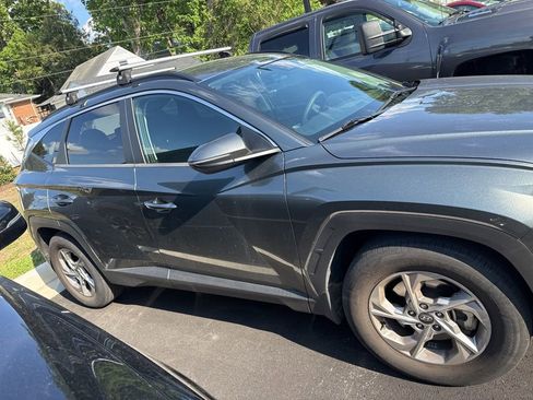 Used 2022 Hyundai Tucson SEL FWD image 2