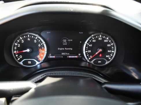 Used 2015 Jeep Renegade Limited AWD/4WD image 31