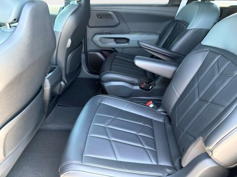 New 2027 Kia Telluride SX X-Line AWD/4WD image 11