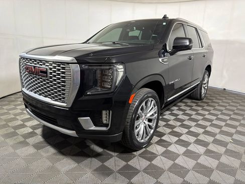 Used 2022 GMC Yukon Denali AWD/4WD image 4