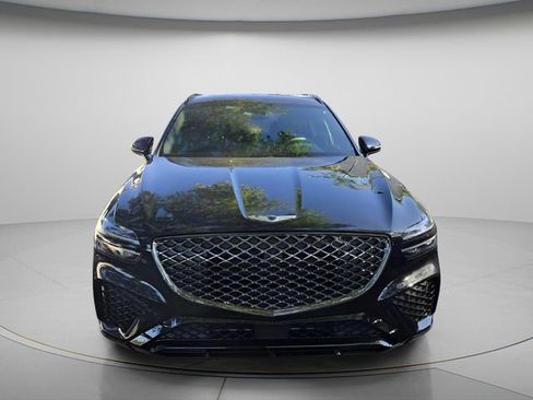 Used 2023 Genesis GV70 2.5T w/ Sport Prestige Package AWD/4WD image 3