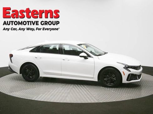 Used 2025 Kia K5 LXS FWD image 46