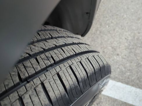 Used 2023 Chevrolet TrailBlazer LT w/ Convenience Package image 39