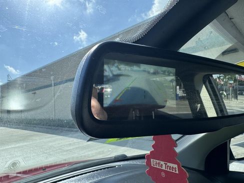 Used 2018 Dodge Journey SE w/ Connectivity Group image 18