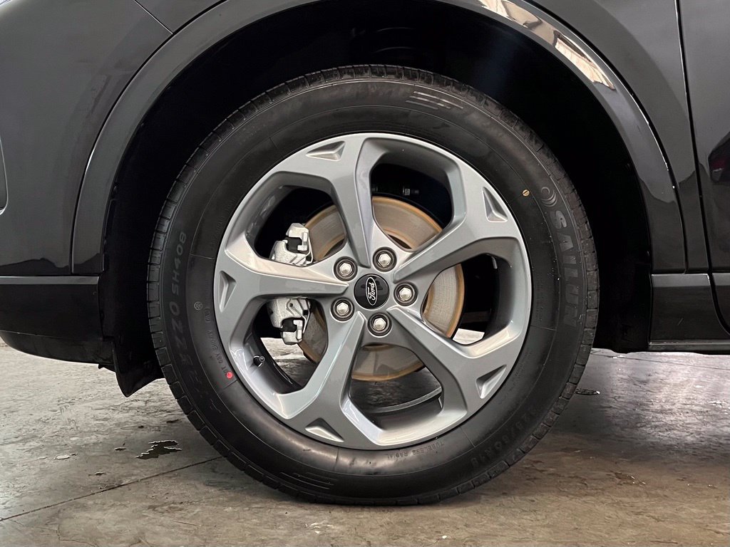 Used 2024 Ford Escape ST-Line AWD/4WD image 16