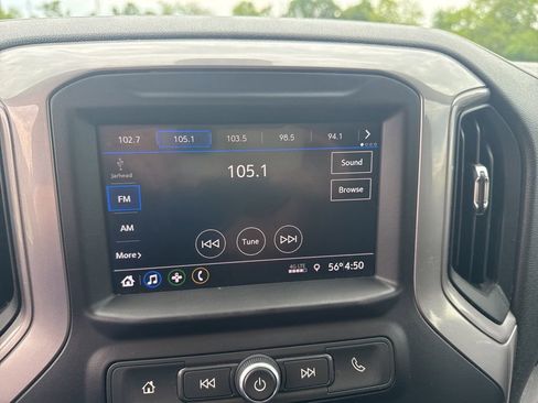 Used 2021 Chevrolet Silverado 2500 W/T w/ Gooseneck/5TH Wheel Package AWD/4WD image 8
