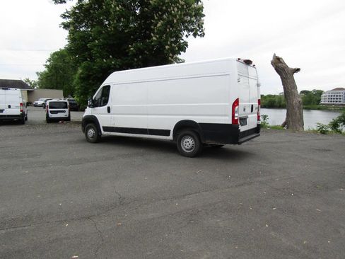 Used 2025 RAM ProMaster 3500 w/ Convenience Group FWD image 4