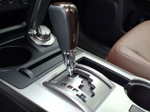 Used 2023 Toyota 4Runner Limited AWD/4WD image 16