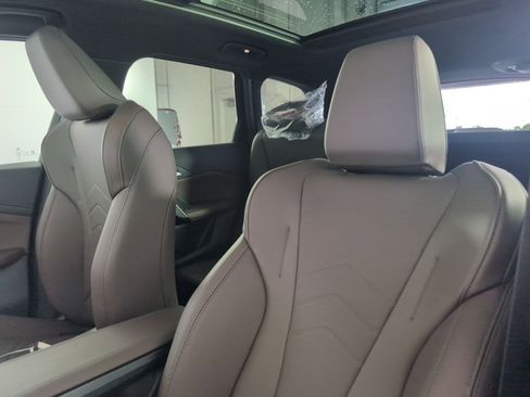 Used 2025 BMW X1 xDrive28i w/ Premium Package image 21