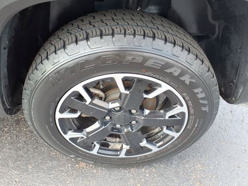 Used 2023 Jeep Renegade Trailhawk AWD/4WD image 21