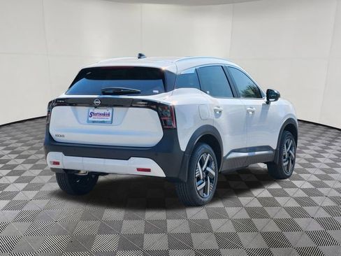 New 2026 Nissan Kicks SV image 4