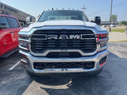 New 2026 RAM 2500 Tradesman image 2