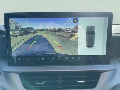 New 2025 Ford Explorer Active image 24