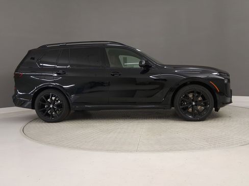 New 2026 BMW X7 xDrive40i w/ M Sport Package image 6