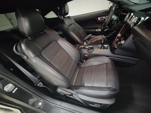 Used 2022 Ford Mustang GT Premium w/ GT Performance Package RWD image 13