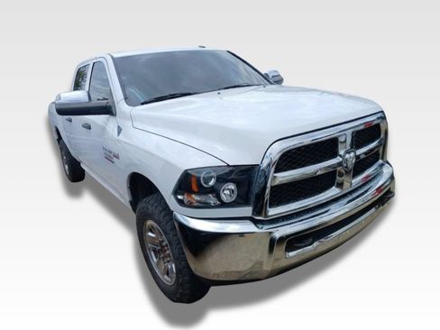 Used 2016 RAM 2500 Tradesman w/ Chrome Appearance Group AWD/4WD image 2