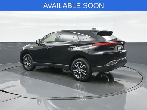 Used 2021 Toyota Venza LE w/ Carpet Mat Package (TMS) AWD/4WD image 5