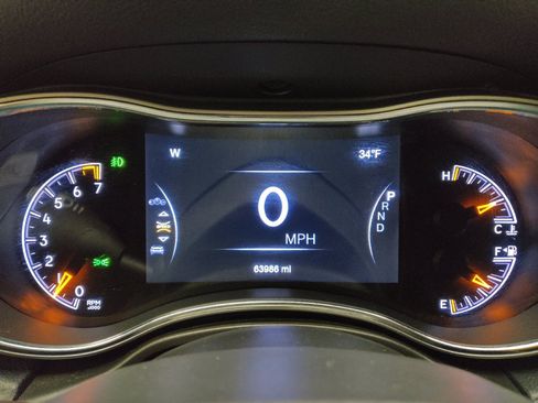 Used 2020 Jeep Grand Cherokee Limited RWD image 23