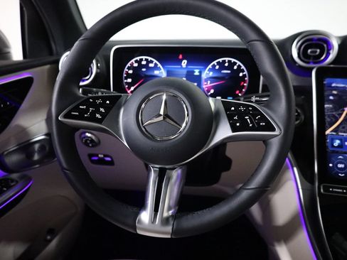 Used 2026 Mercedes-Benz GLC 300 4MATIC image 49