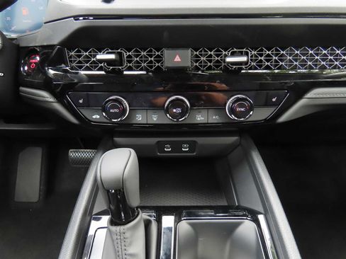 New 2025 Honda Accord EX-L image 19