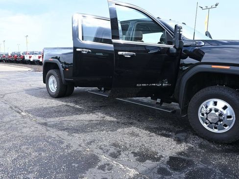Used 2026 GMC Sierra 3500 Denali Ultimate AWD/4WD image 22