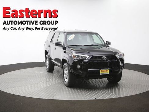 Used 2015 Toyota 4Runner SR5 AWD/4WD image 53