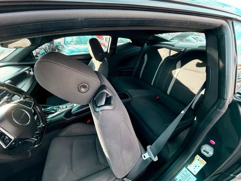Used 2018 Chevrolet Camaro LT RWD image 29
