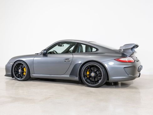Used 2011 Porsche 911 GT3 RWD image 41