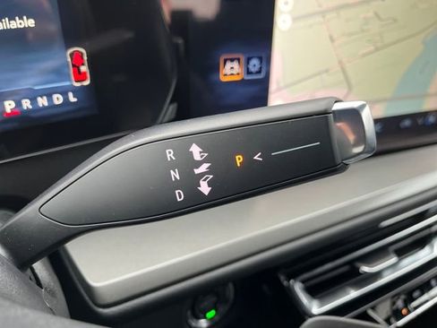 New 2026 Chevrolet Traverse LT image 22