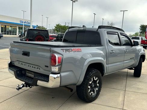 Used 2021 Toyota Tacoma TRD Off-Road image 25