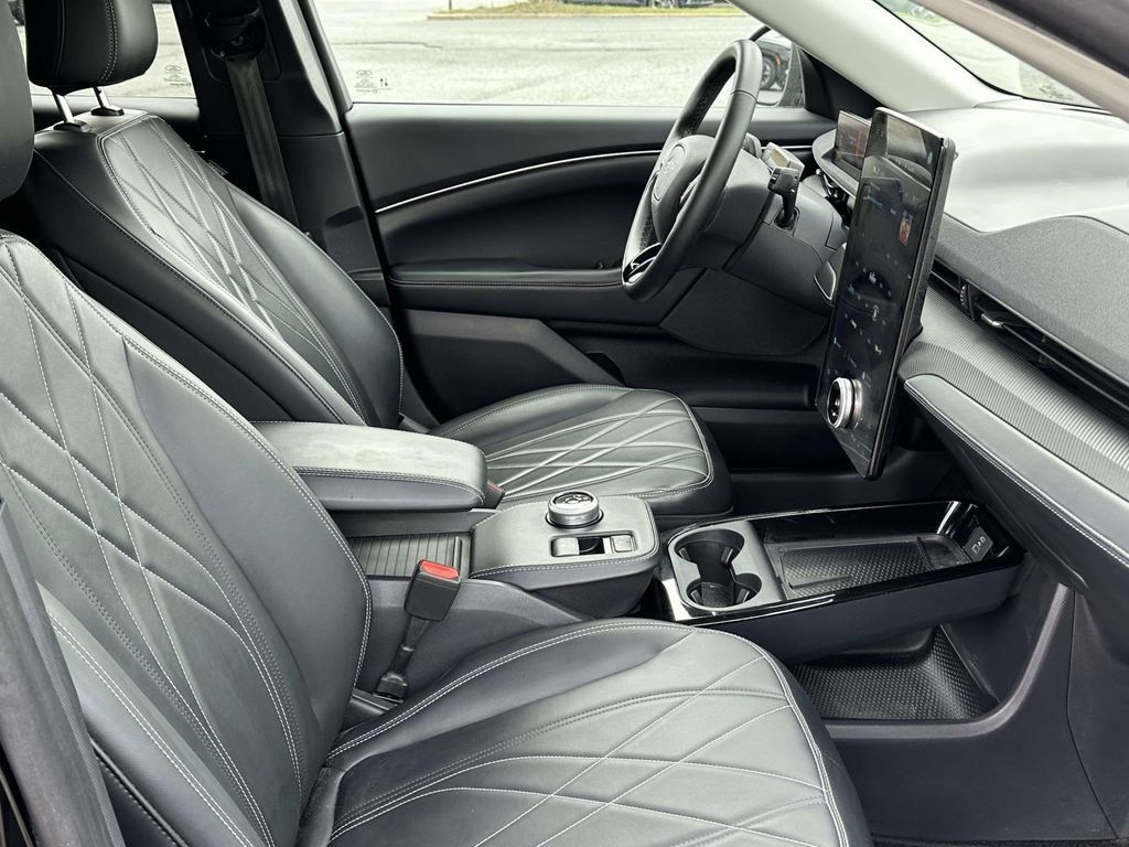 Used 2024 Ford Mustang Mach-E Select w/ Comfort Package Lite RWD image 9