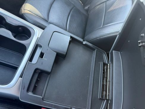 Used 2016 RAM 1500 Lone Star AWD/4WD image 7