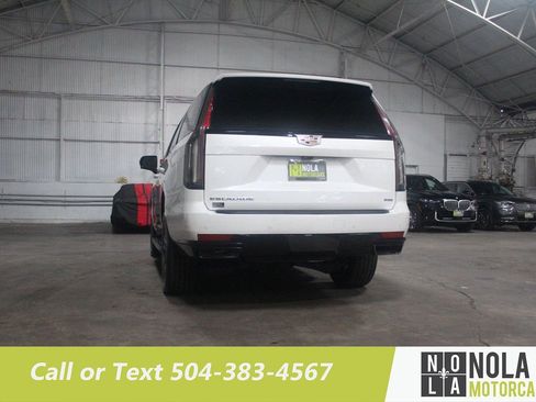 Used 2021 Cadillac Escalade ESV Sport w/ Heavy-Duty Trailer Package image 14