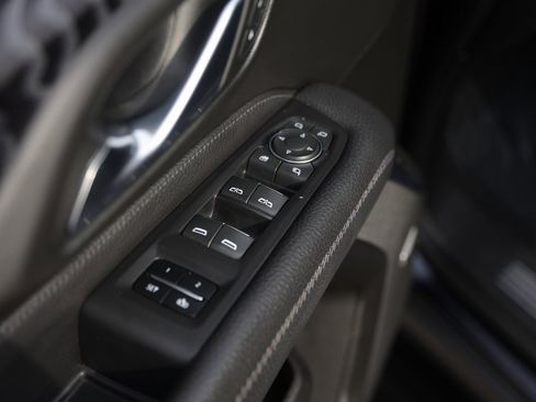 Used 2023 GMC Yukon XL Denali w/ Max Trailering Package image 26