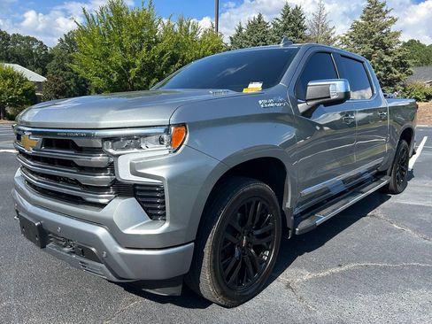 Used 2025 Chevrolet Silverado 1500 High Country w/ Technology Package RWD image 58