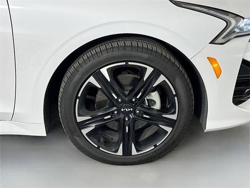 Used 2024 Kia K5 GT-Line w/ GT-Line Premium Package image 37