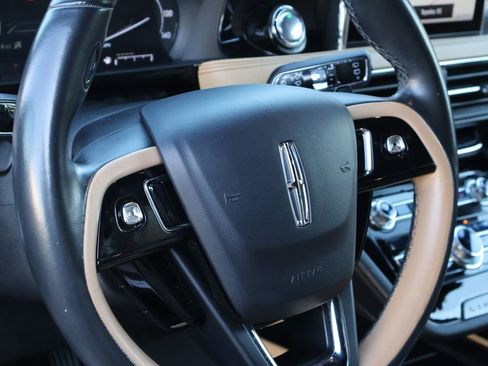 Used 2020 Lincoln Corsair Reserve image 20