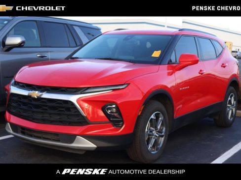 Used 2023 Chevrolet Blazer LT w/ Convenience Package image 1