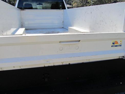 Used 2022 Chevrolet Silverado 3500 LT w/ Convenience Package image 12